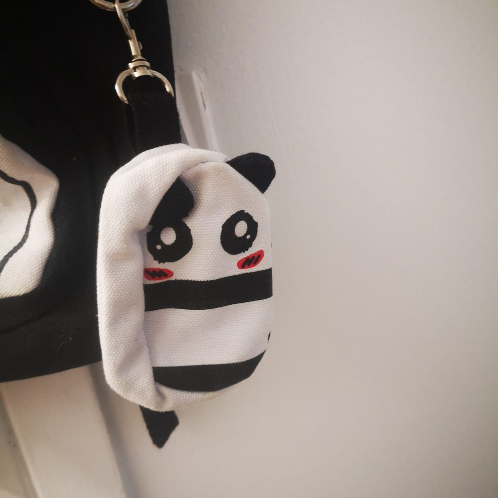 Banned apparel Panda speaker backpack - Picture 2 of 4